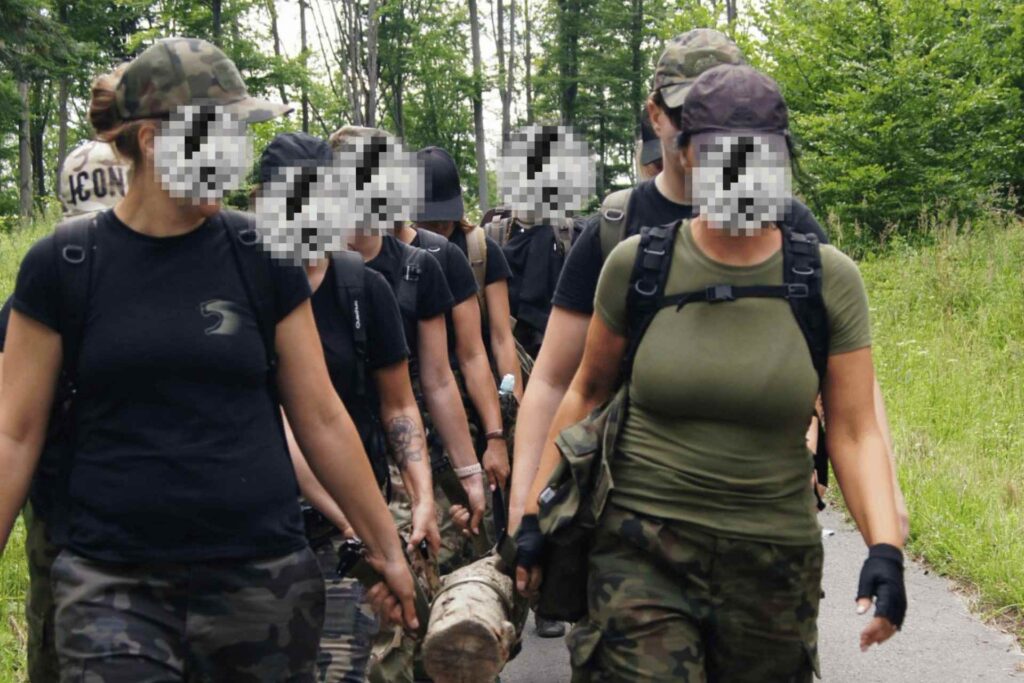 kursy dla kobiet volf camp