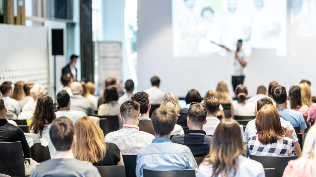 Jak zorganizować konferencję